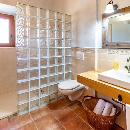 Casa rural Ginesta *
